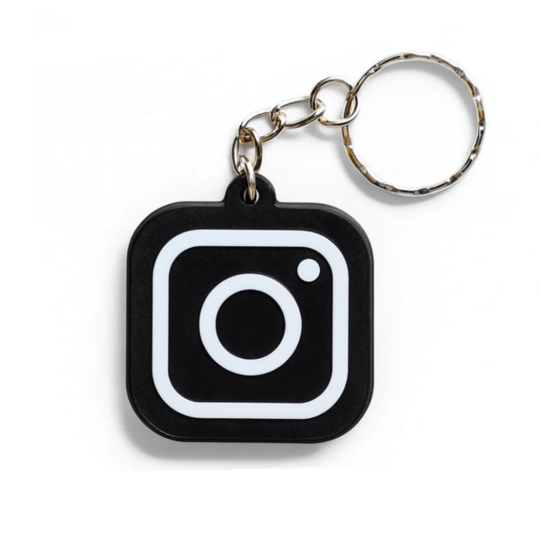 Cum setez brelocul NFC?